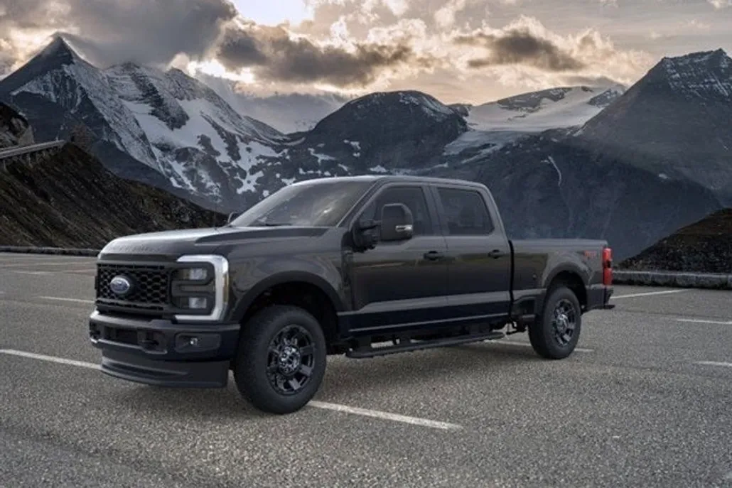 2025 Ford F-250 photo 1