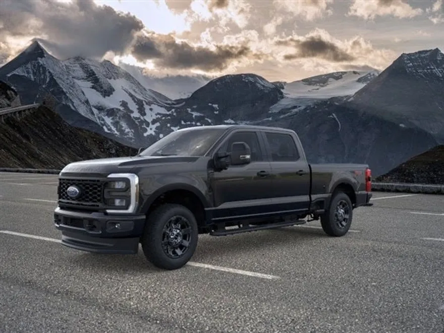2025 Ford F-250 photo 1