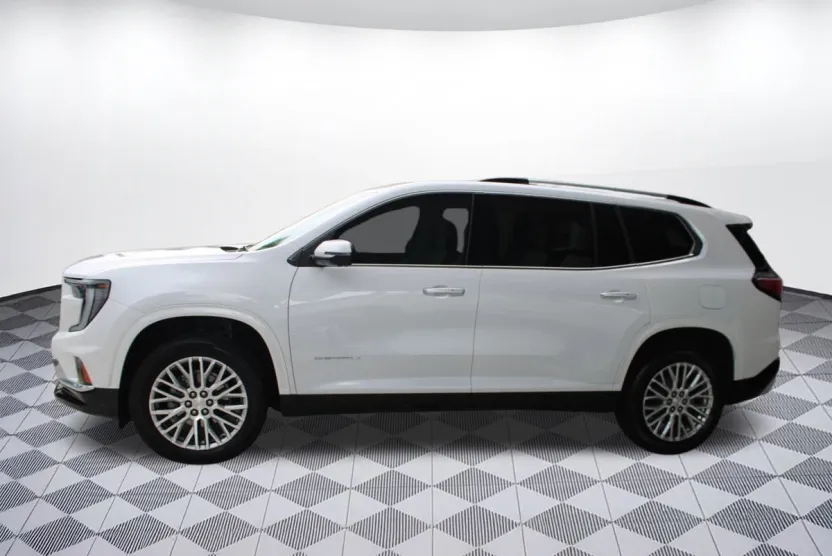 2024 Gmc Acadia Denali photo 1