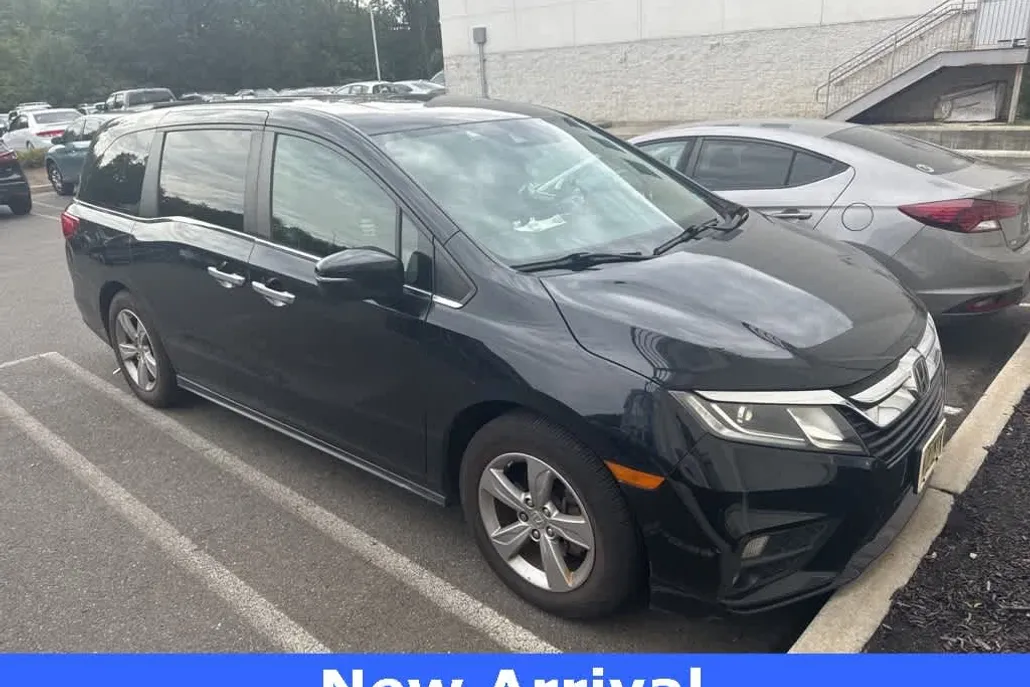 2018 Honda Odyssey photo 1