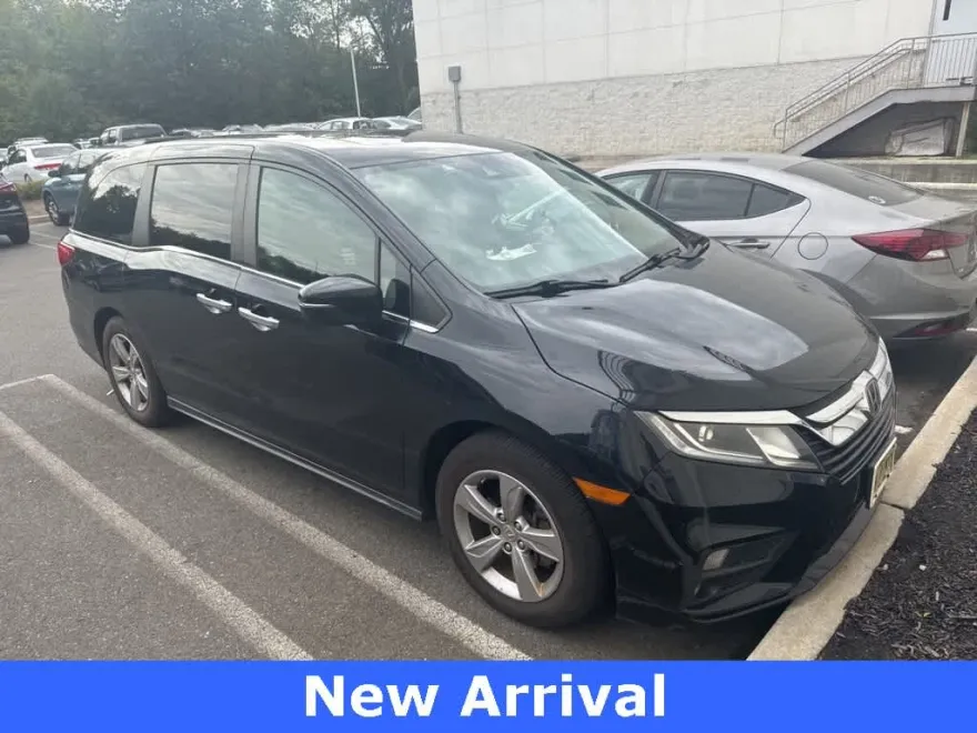 2018 Honda Odyssey photo 1