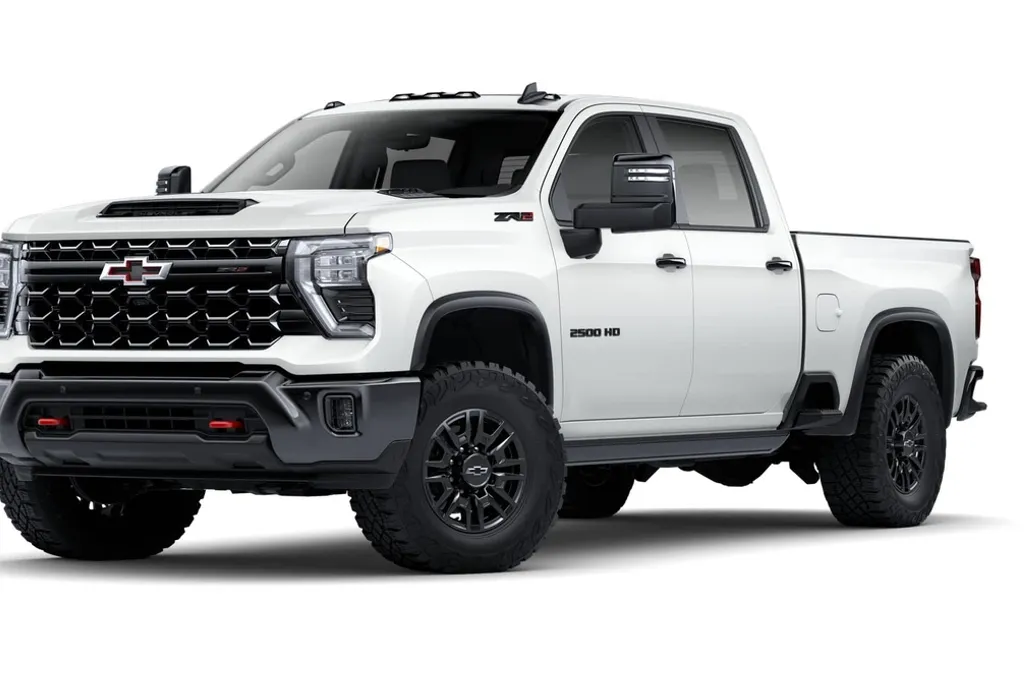 2025 Chevrolet Silverado 2500HD ZR2 photo 1