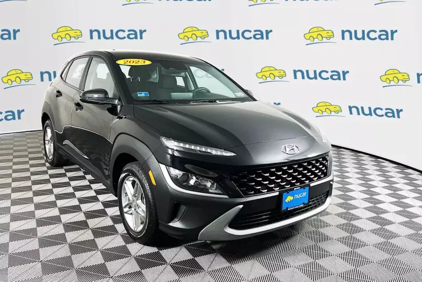 2023 Hyundai Kona SE photo 1