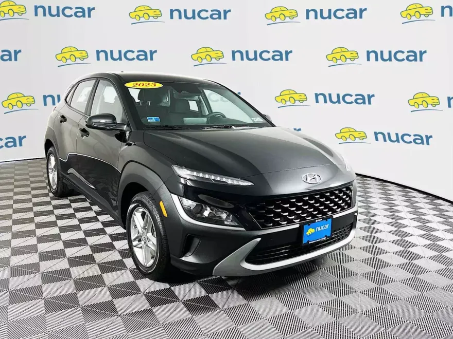 2023 Hyundai Kona SE photo 1