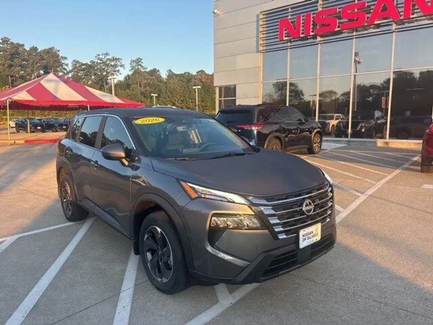 2026 Nissan Rogue SV photo 1