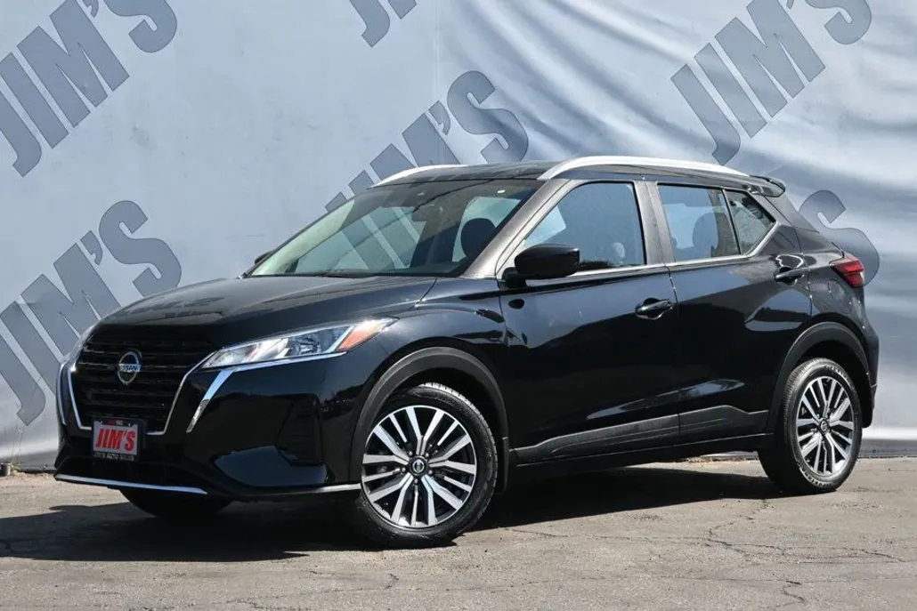 2021 Nissan Kicks SV photo 1