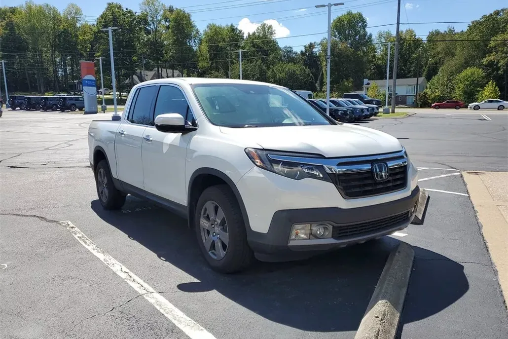 2020 Honda Ridgeline RTL-E photo 1