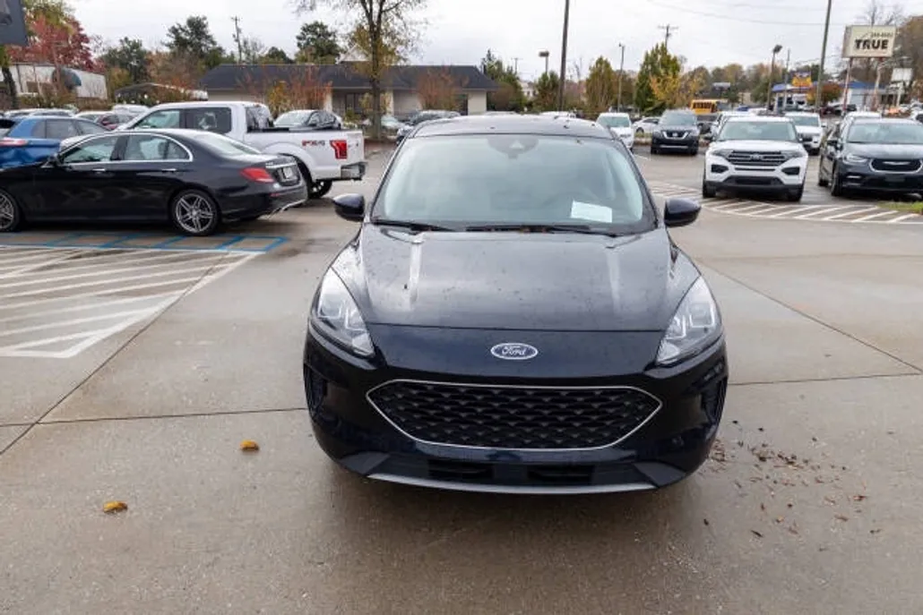 2021 Ford Escape Hybrid SE photo 1