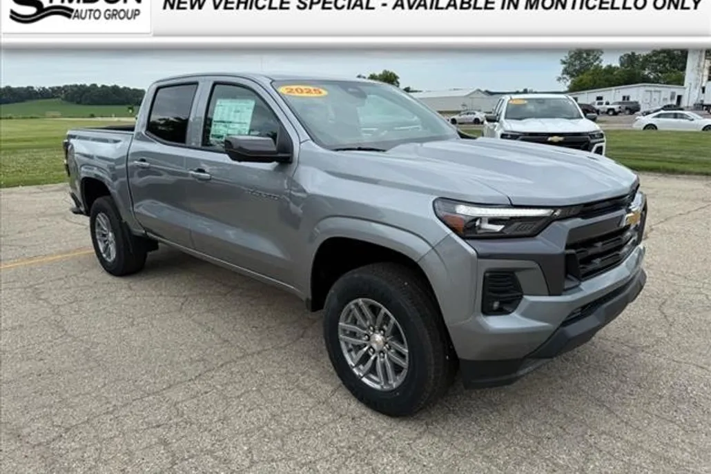 2025 Chevrolet Colorado Work Truck LT photo 1
