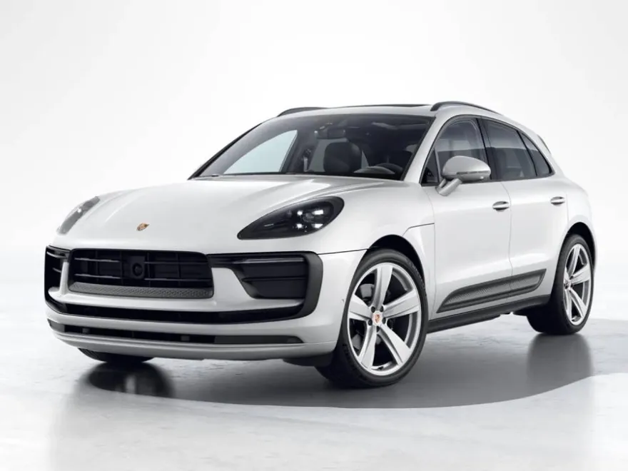 2026 Porsche Macan T photo 1