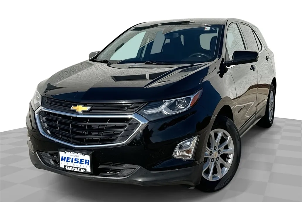 2019 Chevrolet Equinox LT photo 1