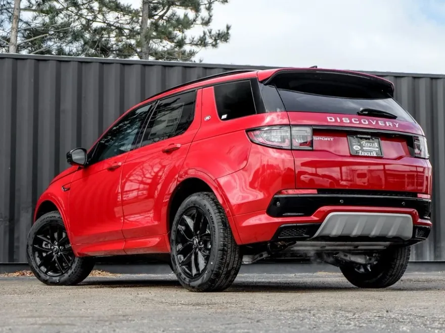 2025 Land Rover Discovery Sport S photo 1