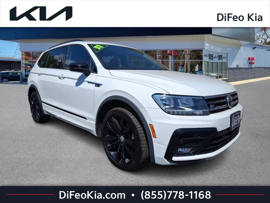 2021 Volkswagen Tiguan SE R-Line Black photo 1