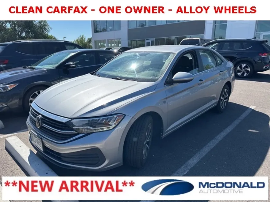 2023 Volkswagen Jetta 1.5T S photo 1