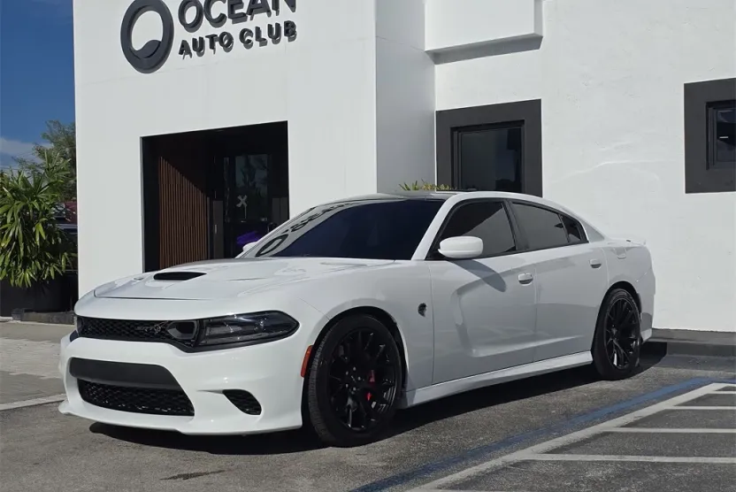 2019 Dodge Charger SRT8 Hellcat photo 1