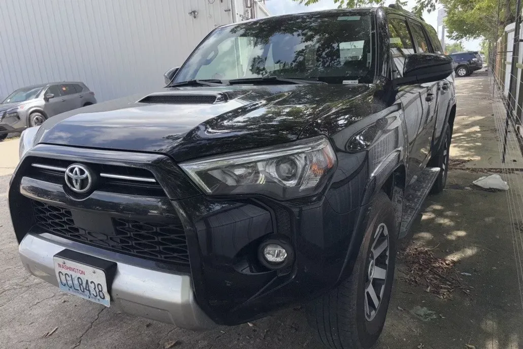 2024 Toyota 4Runner TRD photo 1