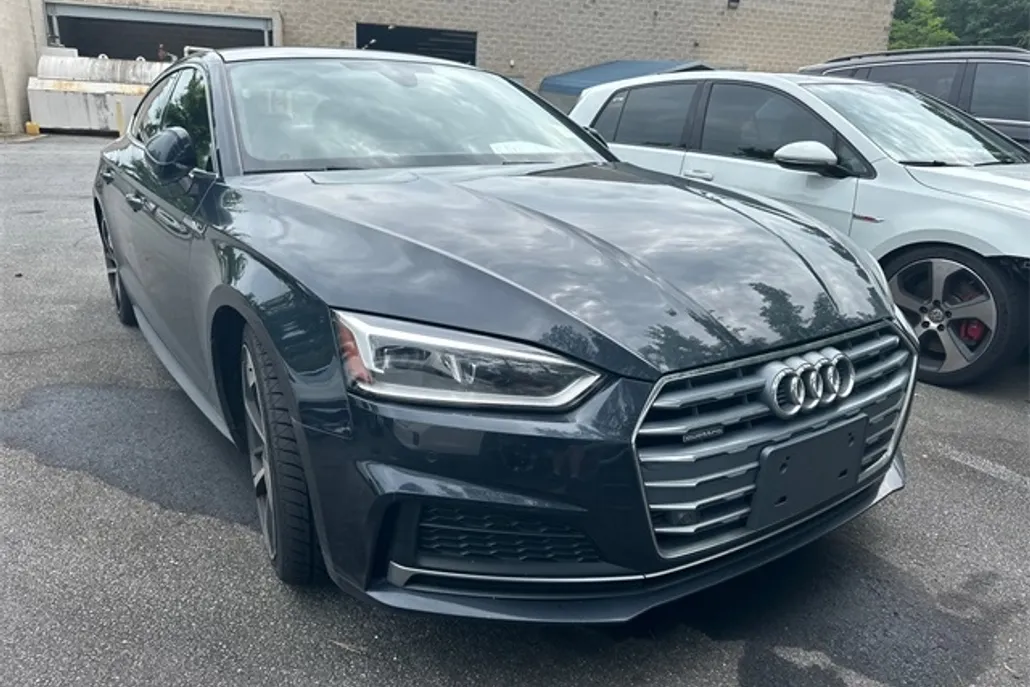 2018 Audi A5 2.0T Premium Plus Quattro photo 1