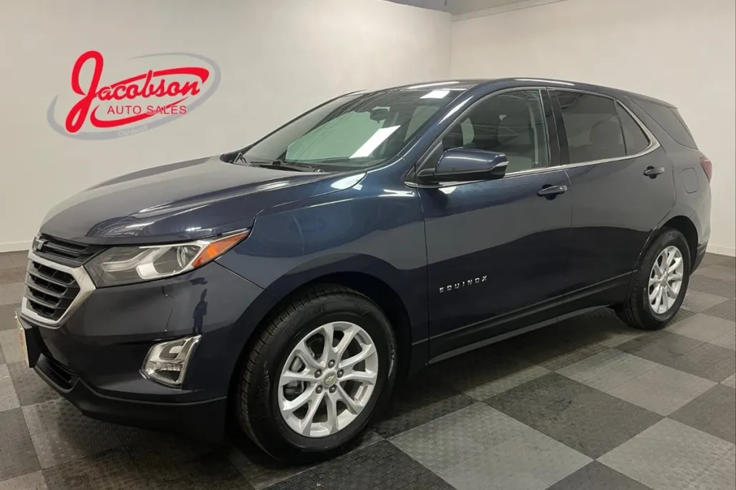 2018 Chevrolet Equinox LT photo 1