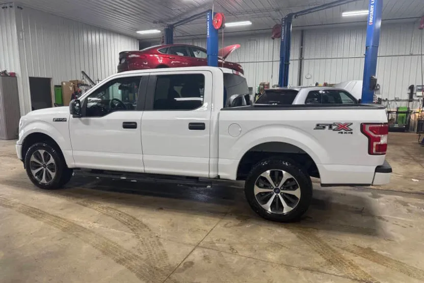 2020 Ford F-150 XL photo 1