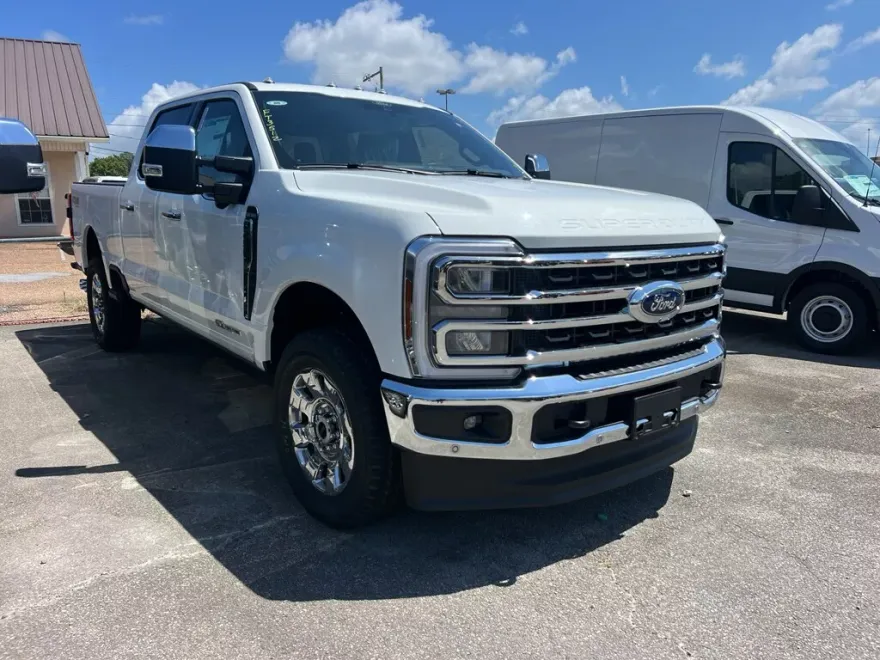 2025 Ford F-250 King Ranch photo 1