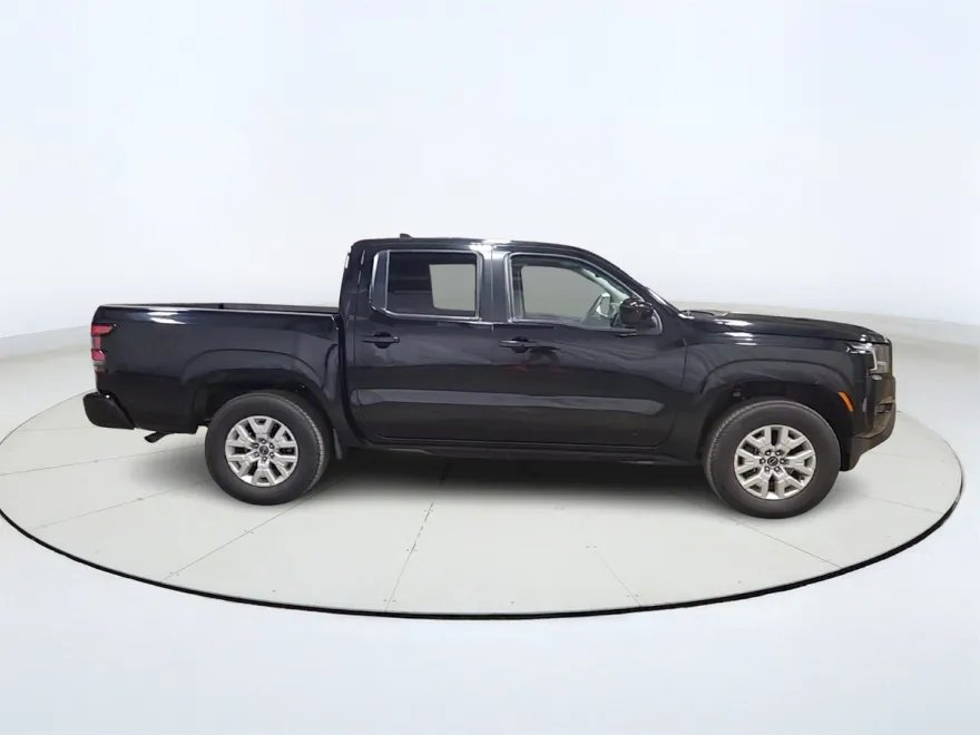 2023 Nissan Frontier SV photo 1