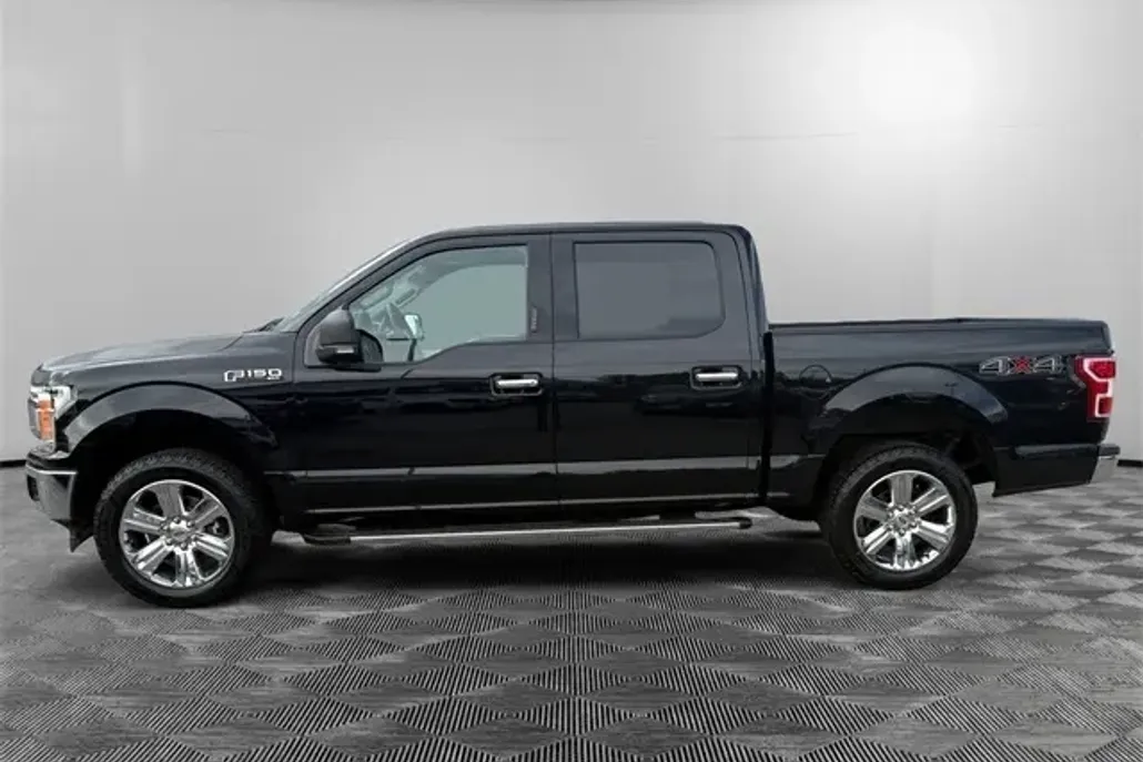 2019 Ford F-150 XLT photo 1
