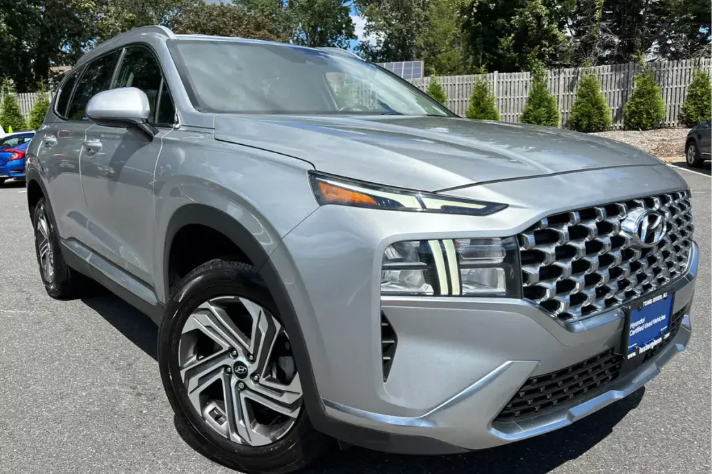 2022 Hyundai Santa Fe SEL photo 1