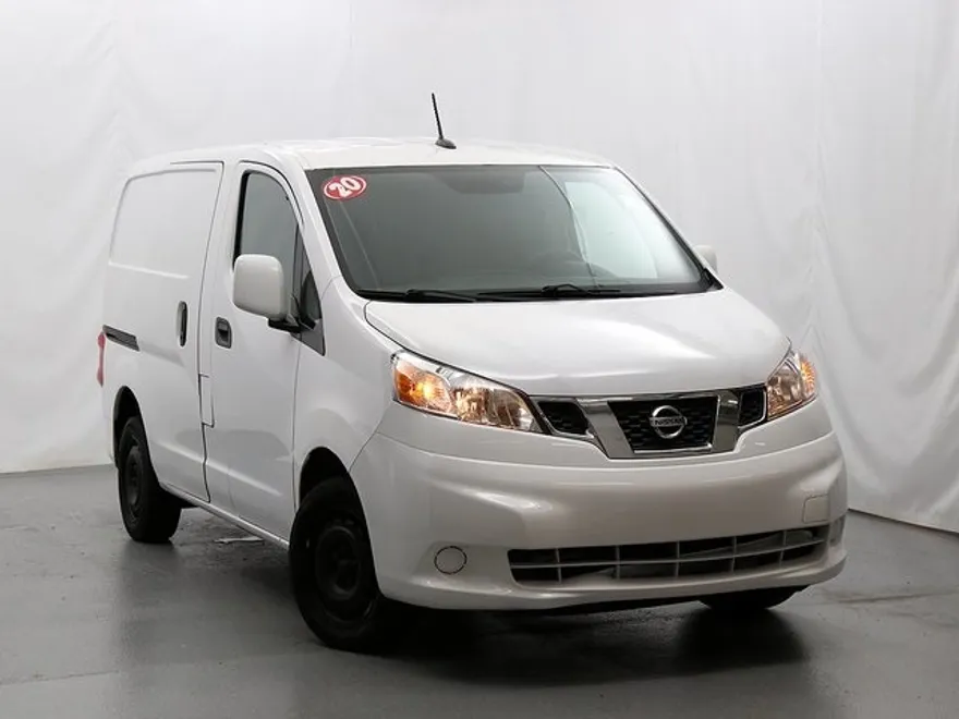 2020 Nissan NV200 SV photo 1
