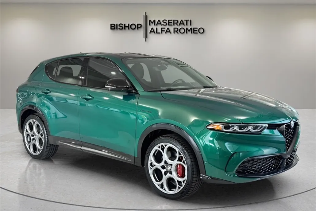 2024 Alfa Romeo Tonale Veloce photo 1