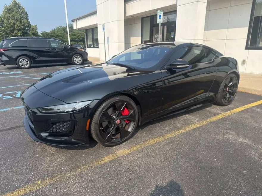 2021 Jaguar F-TYPE R-Dynamic photo 1