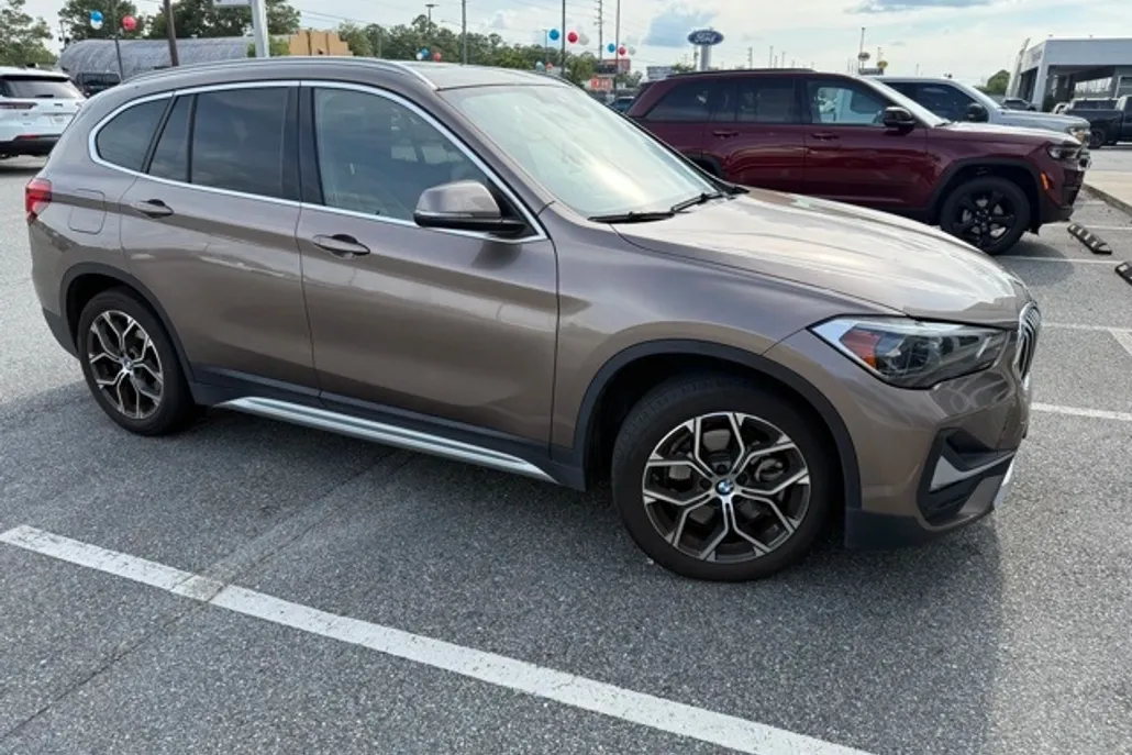 2020 Bmw X1 XDrive28i photo 1