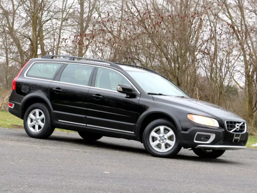 2011 Volvo XC70 3.2 photo 1