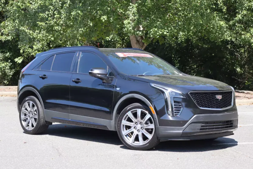 2019 Cadillac XT4 Sport photo 1