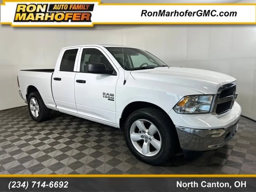 2024 Ram 1500 Classic SLT photo 1