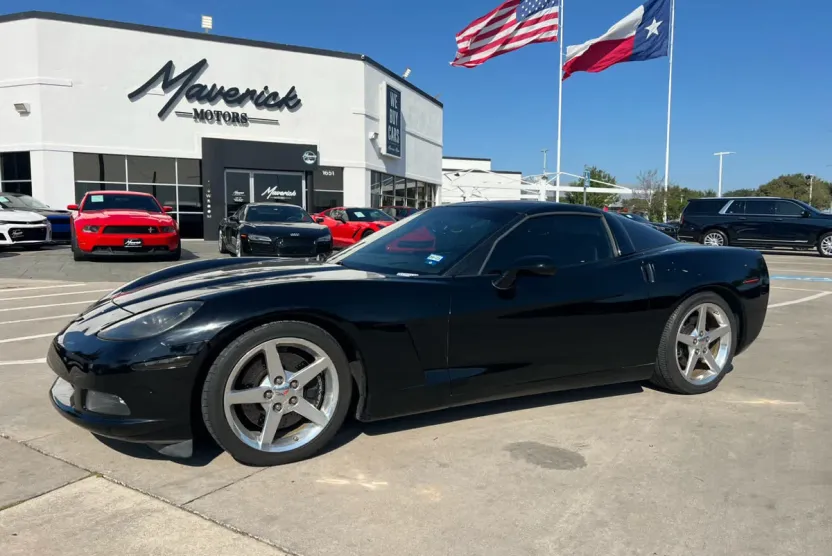 2005 Chevrolet Corvette photo 1