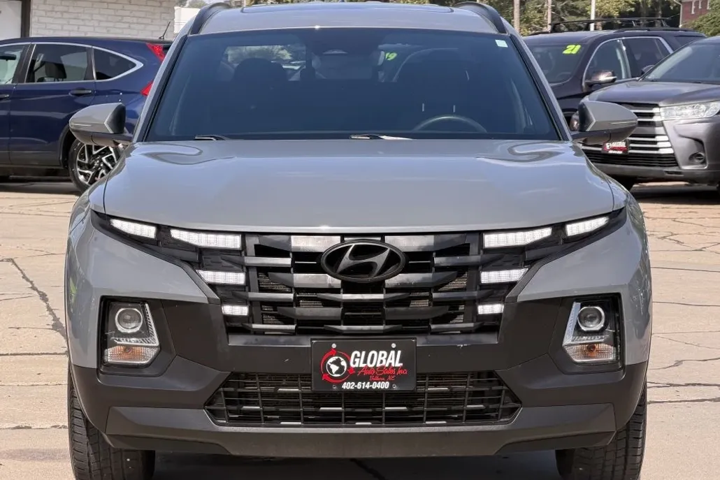 2022 Hyundai Santa Cruz SEL photo 1
