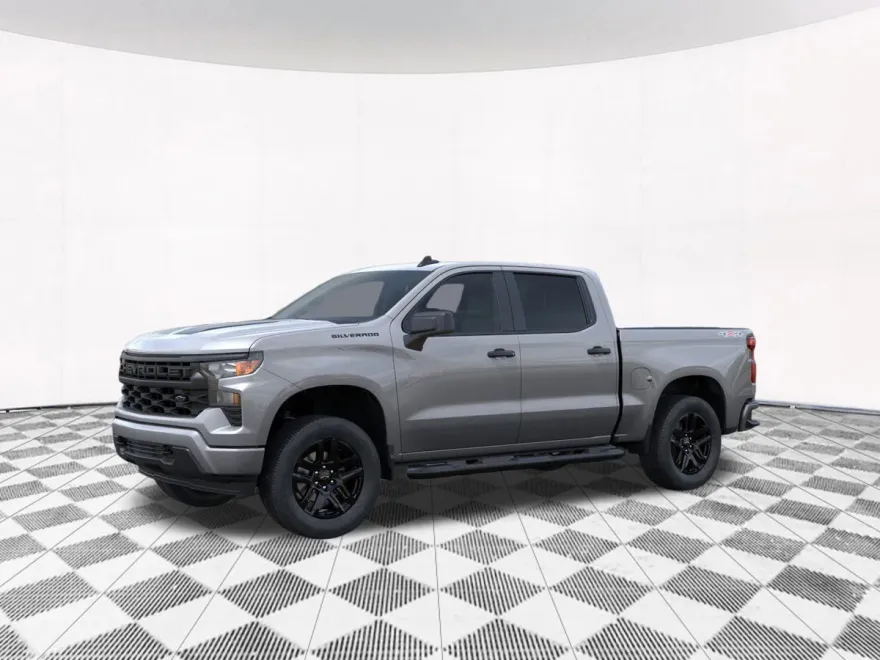 2026 Chevrolet Silverado 1500 Custom photo 1
