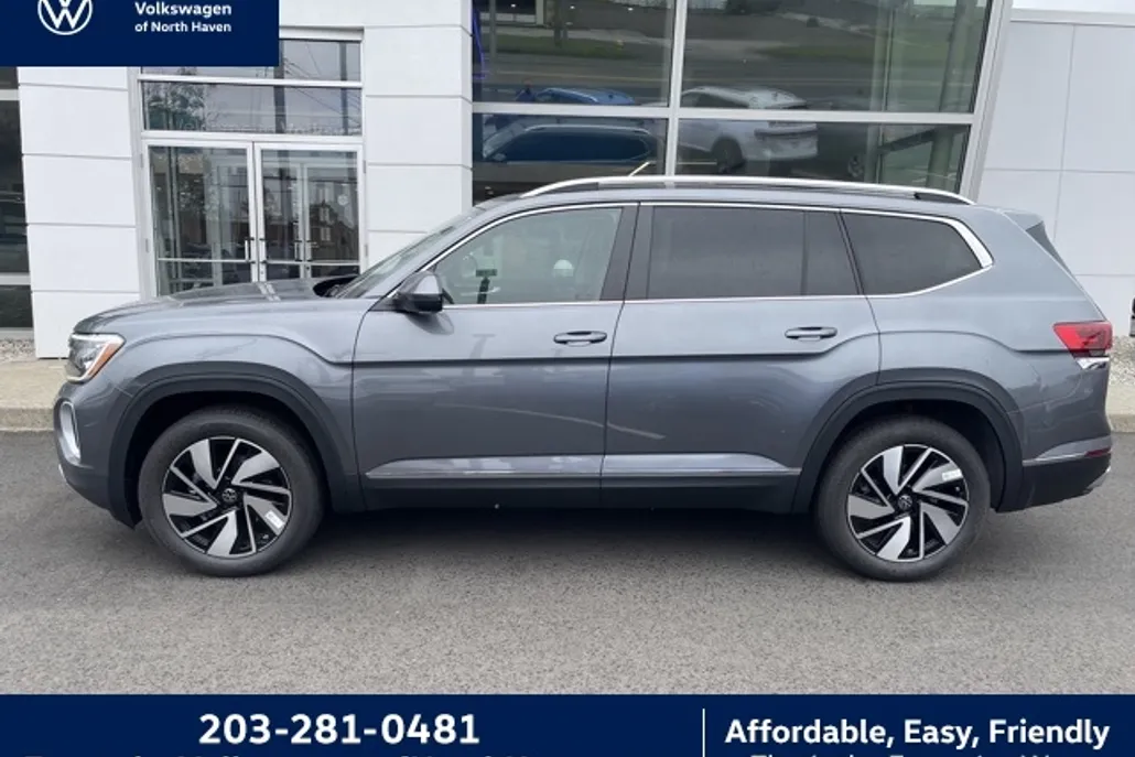 2025 Volkswagen Atlas SEL photo 1