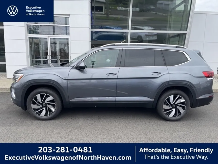 2025 Volkswagen Atlas SEL photo 1