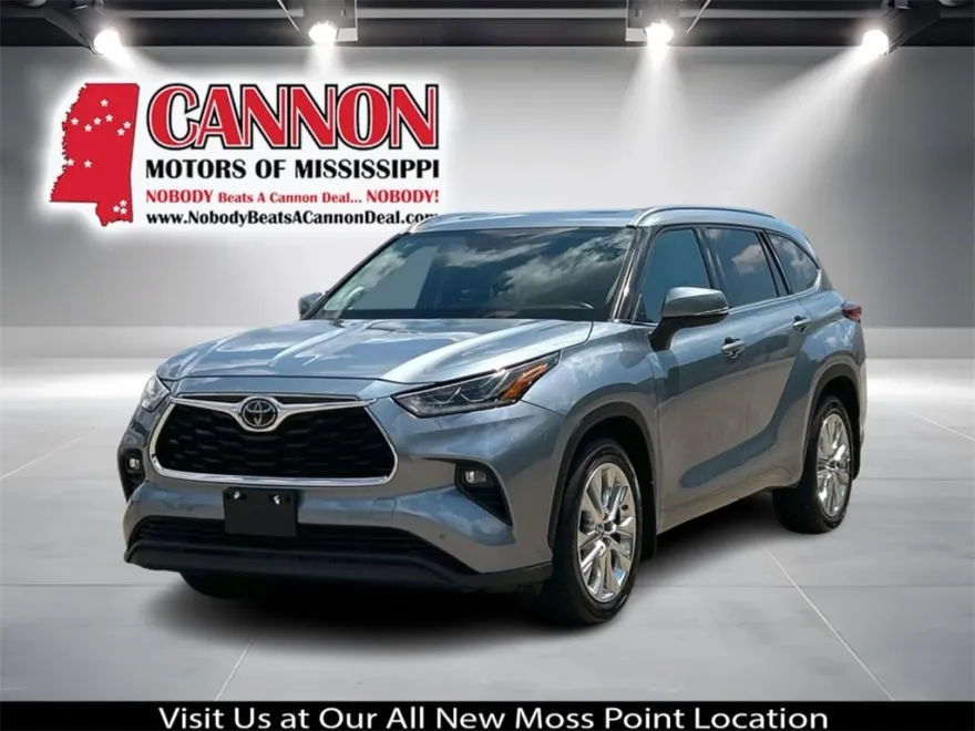 2021 Toyota Highlander Limited photo 1