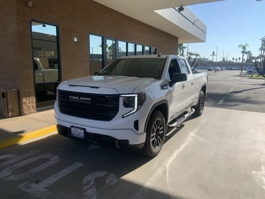 2023 Gmc Sierra 1500 Elevation photo 1