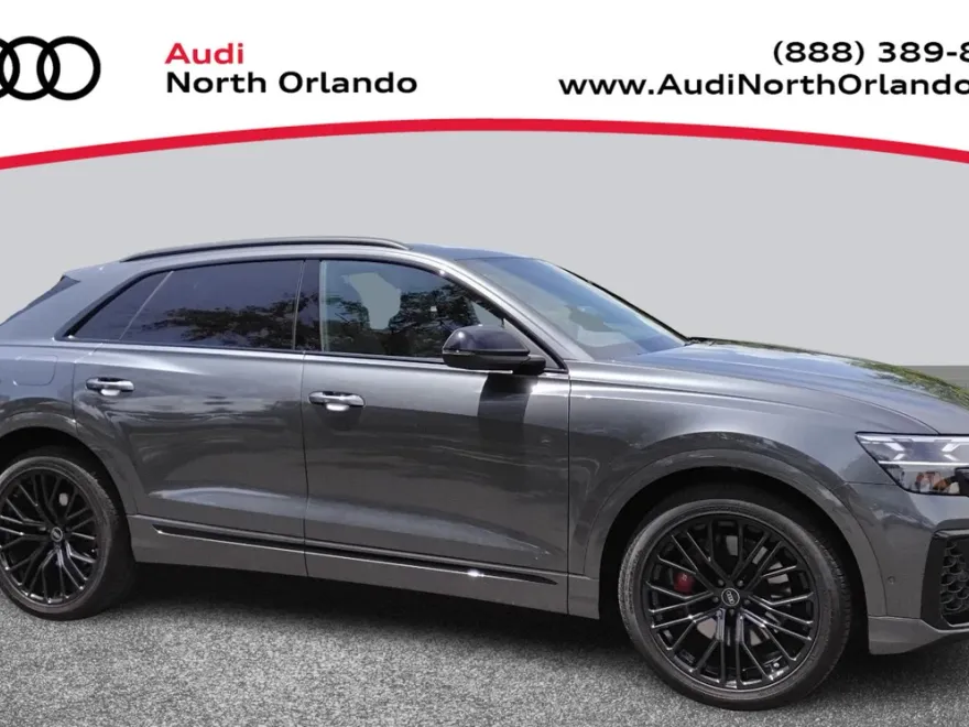 2025 Audi SQ8 Prestige photo 1