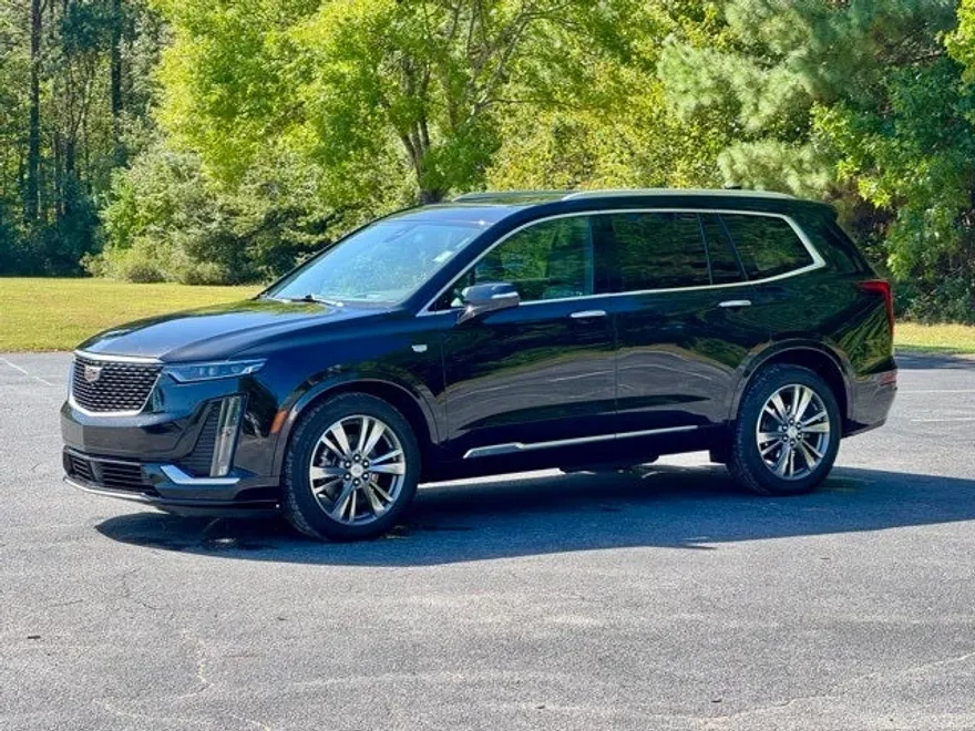 2021 Cadillac XT6 Premium Luxury photo 1