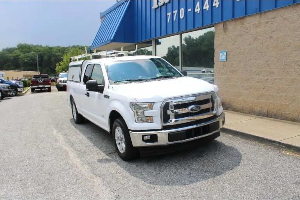 2017 Ford F-150 XLT photo 1