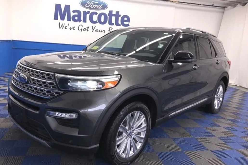 2020 Ford Explorer Limited photo 1
