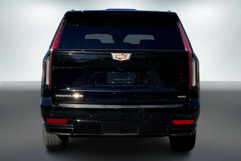 2023 Cadillac Escalade ESV Sport photo 1