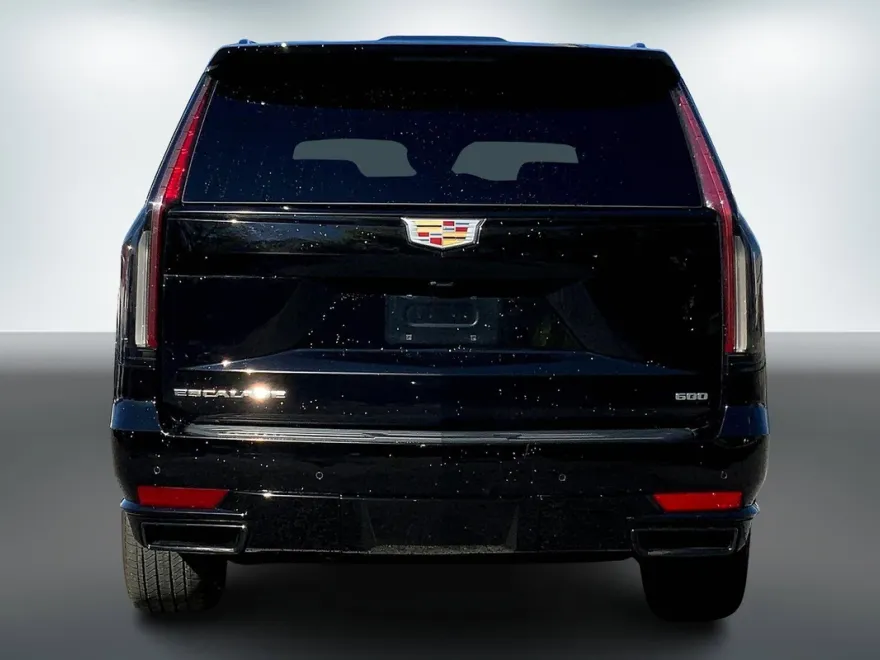 2023 Cadillac Escalade ESV Sport photo 1