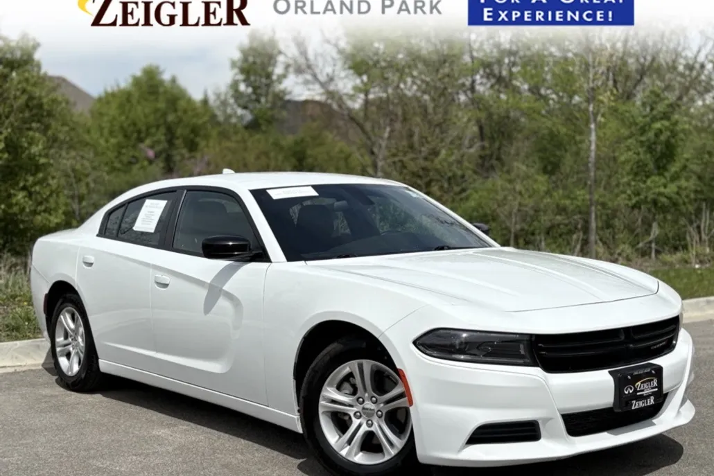 2023 Dodge Charger SXT photo 1