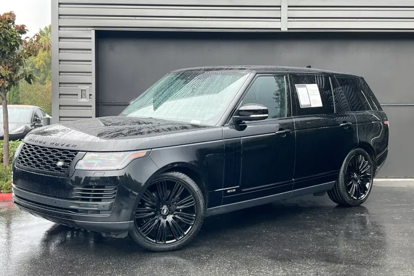 2021 Land Rover Range Rover P525 HSE HSE Westminster Edition photo 1