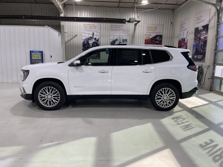 2026 Gmc Acadia Denali photo 1